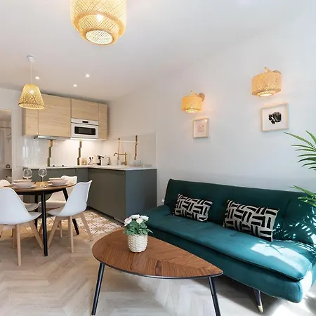 Design & Chic : - Le Nid * פונטנבלו